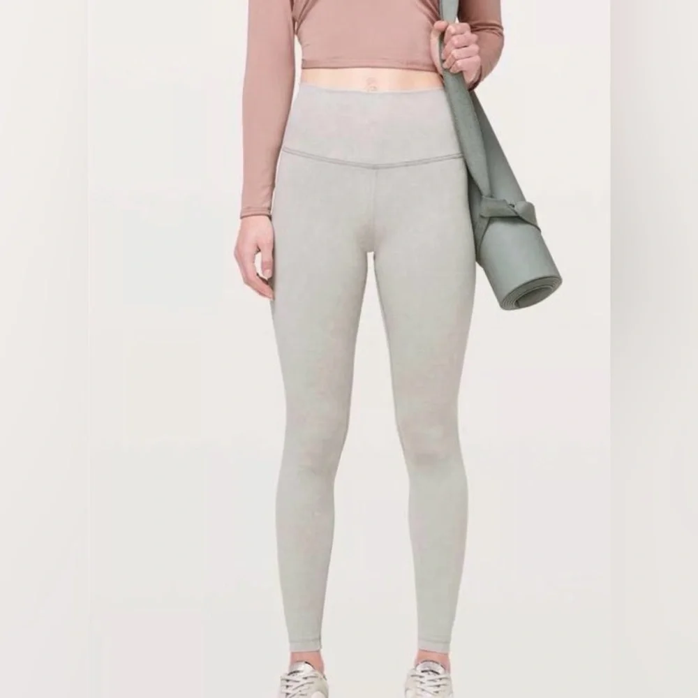 Lululemon Wunder Under High-Waisted